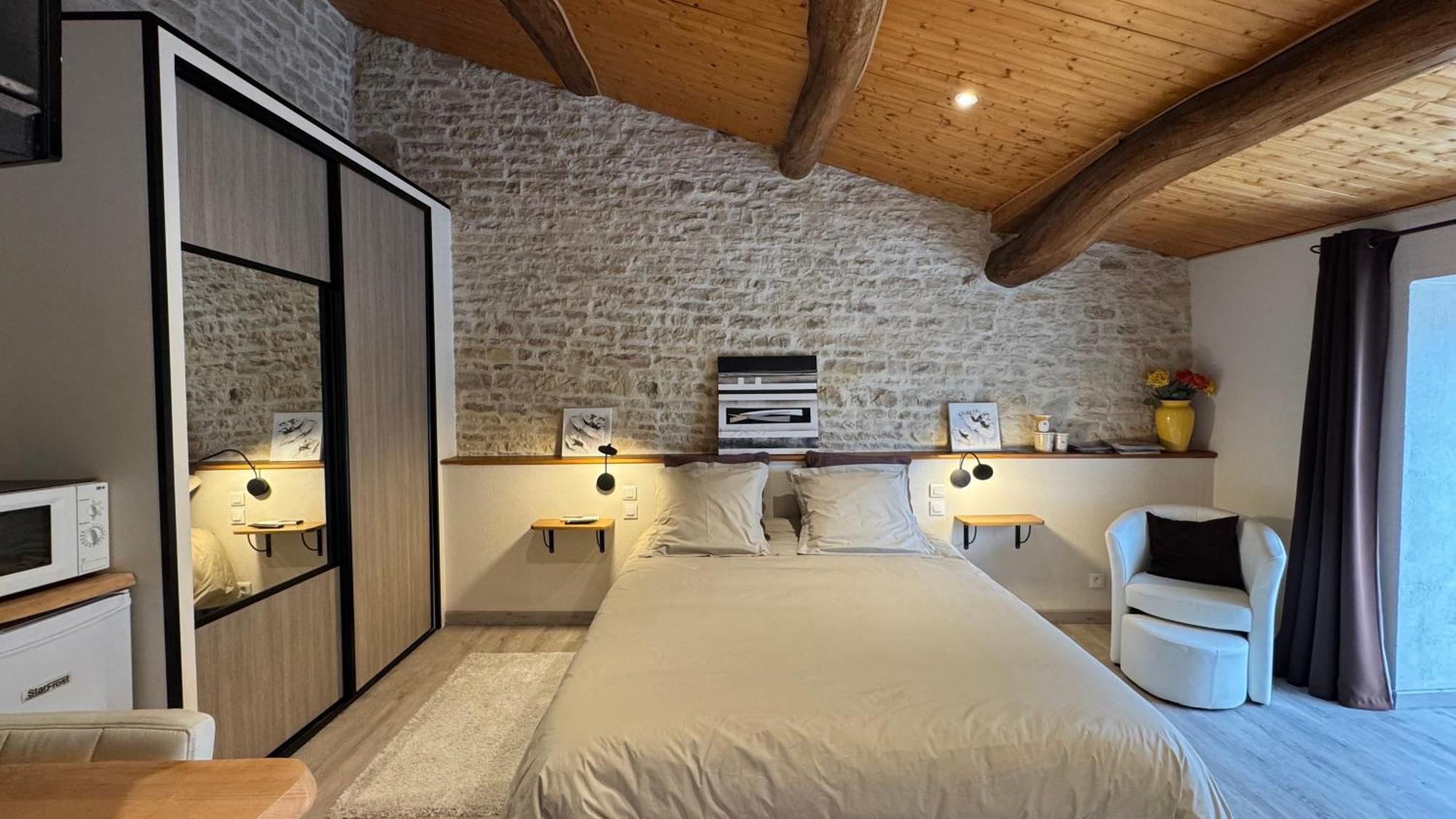 Chambres D'Hotes Les Rozieres Le Bourdet Kültér fotó